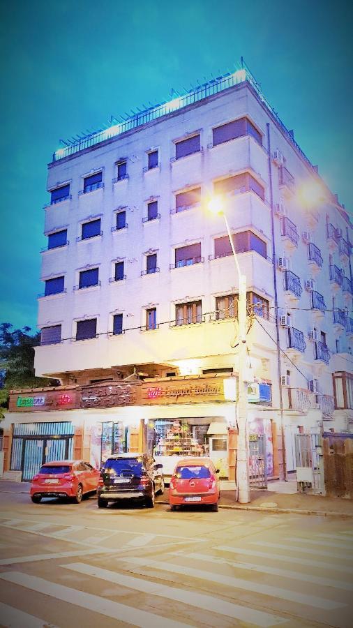 My Hotel Apartments Baneasa Bukarest Exteriör bild
